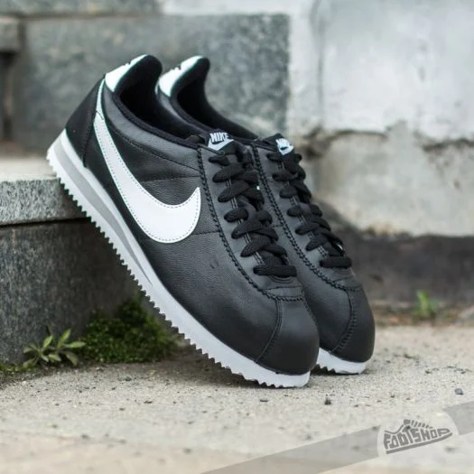 20347-full_product Nike Cortez - Negras