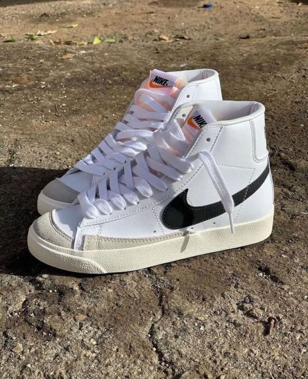 49c1c2c03319275fc5cdb1d54270ed10 Nike Blazer MID Blancos