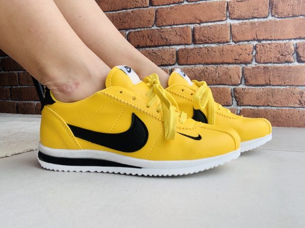 Cortez-amarela Nike Cortez - Amarillas