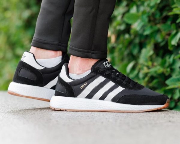Iniki-negra1 Adidas Iniki Negras