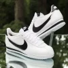 Nike Cortez - Blancas con Negra