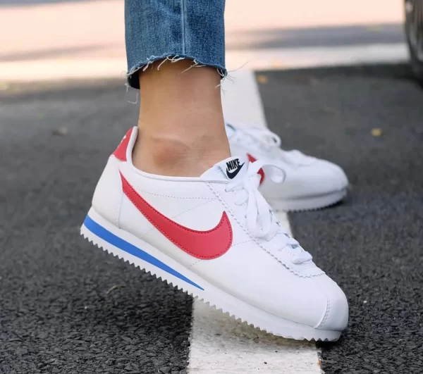 tenis_nk_cortez_vermelho_azul_couro_sintetico_linha_premium_2622_2_55de6f541518c61a43f8817c206f79ad Nike Cortez - Blancas con Rojo